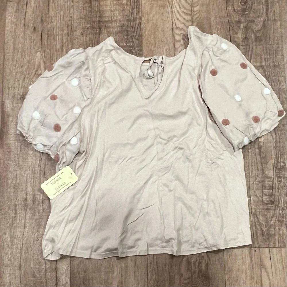 FLOWER & FEATHER | Anthropologie puff sleeve fuzzy dot blouse/top